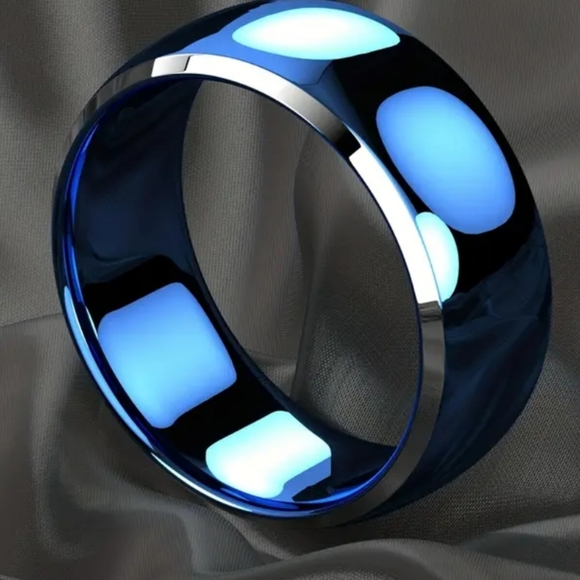 Stainless steel ring/band Size 8.Nwt* - Picture 1 of 7